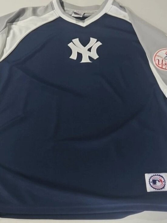 Majestic Athletic Other - Majestic New York Yankees Jersey